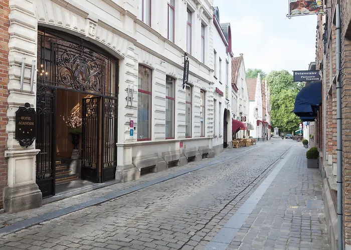 Dukes' Academie Brugge - By Dukes' Collection
